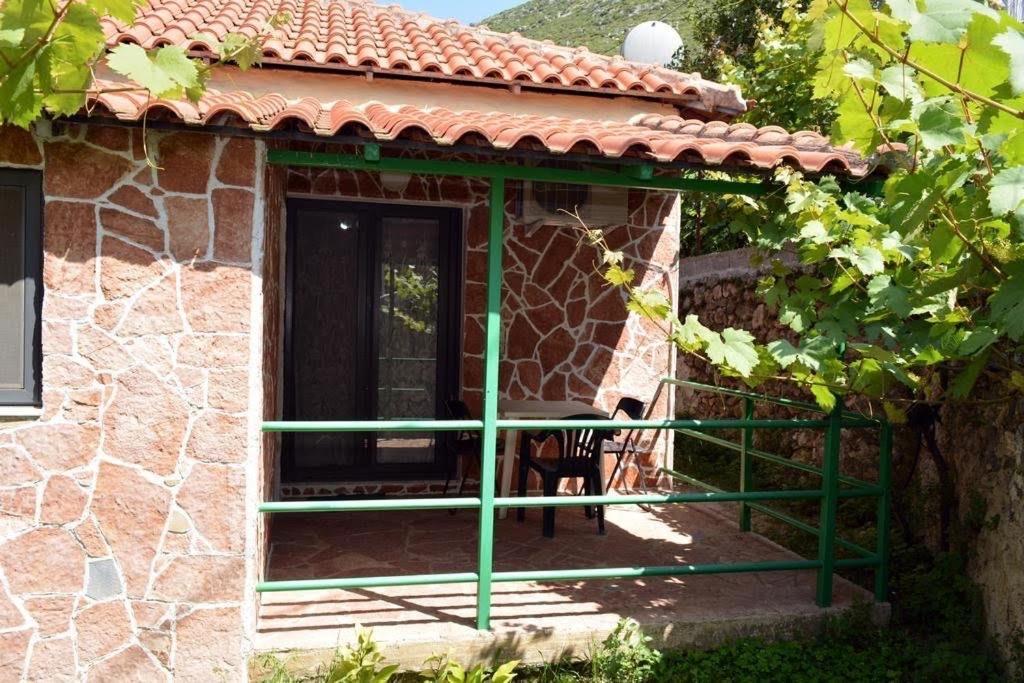 Romeo'S Guest House 2 Piqeras Exterior foto